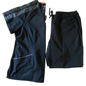 Dickies Dynamix scrub set